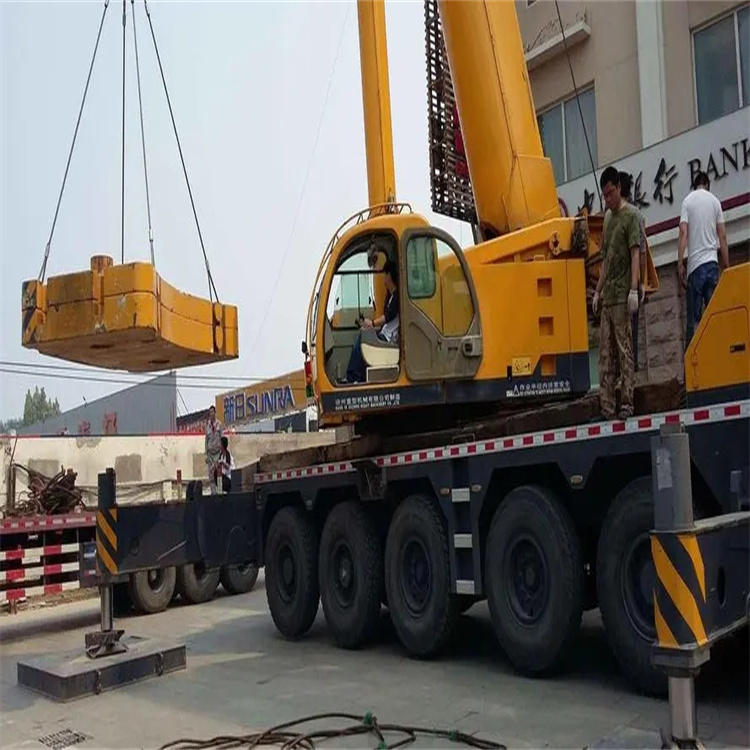 珠晖当地吊车出租|机器吊装|75吨|工厂搬迁服务